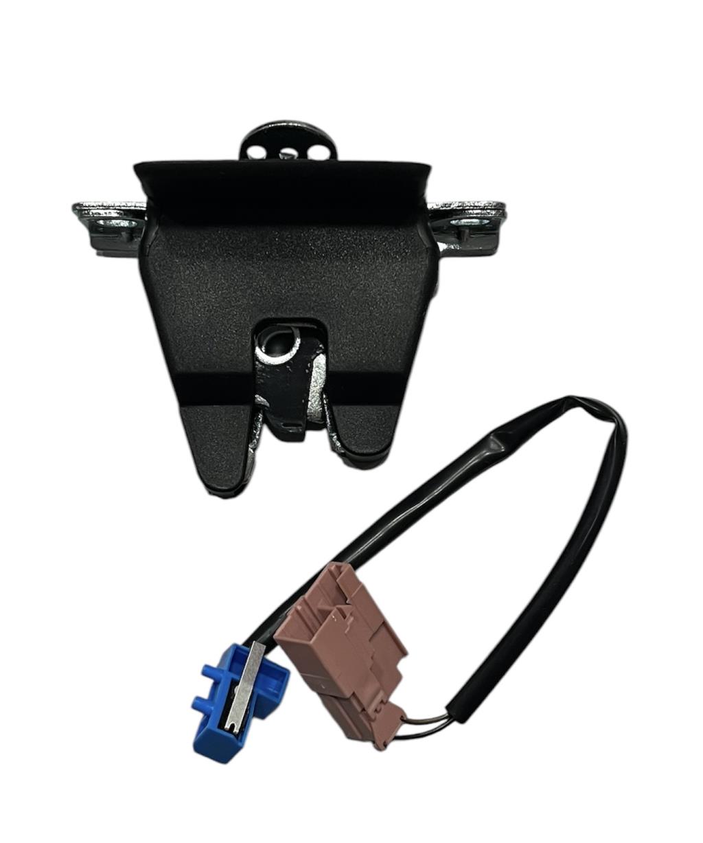 Cerradura de baúl eléctrica adaptable a Fox/Suran hta.08´